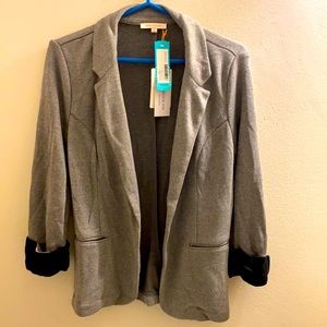 Skies Are Blue Asa Knit Blazer in gray
